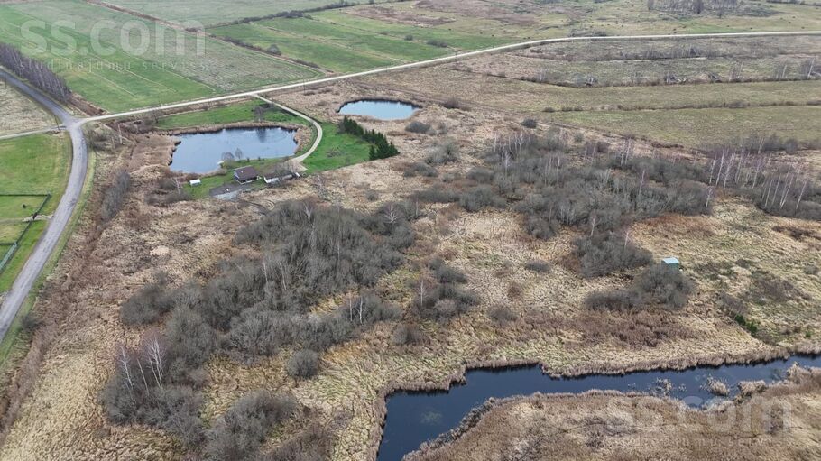 Tauriņi, Pavasari, Rīgas rajons, Salas pag. — zeme