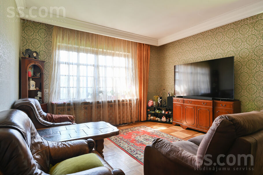 Dzenu iela 6, Kalngale, Rīgas rajons, Carnikavas nov. — maja