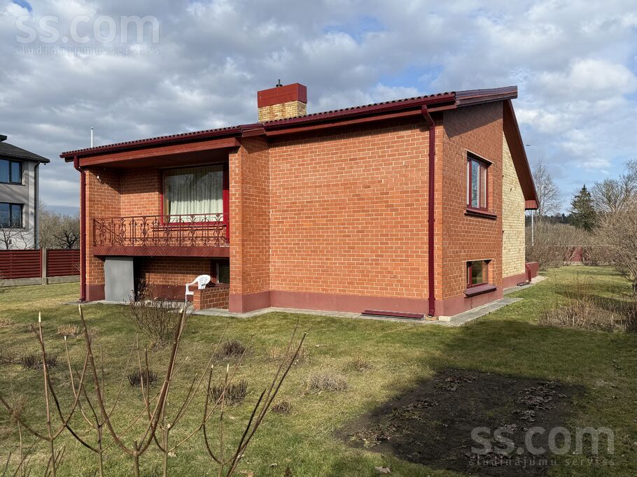 Daugavpils iela 30, Ogre un raj., Ogre — maja