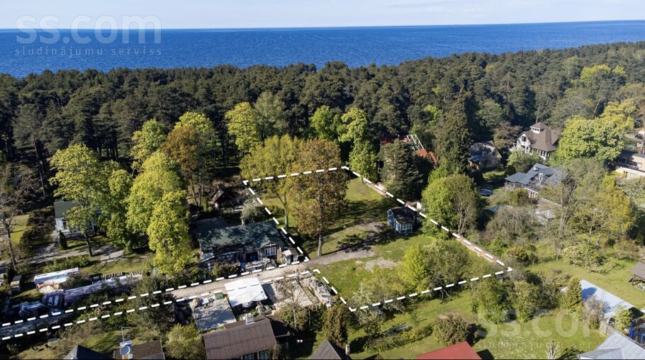 Aiviekstes iela 1, Jūrmala — zeme