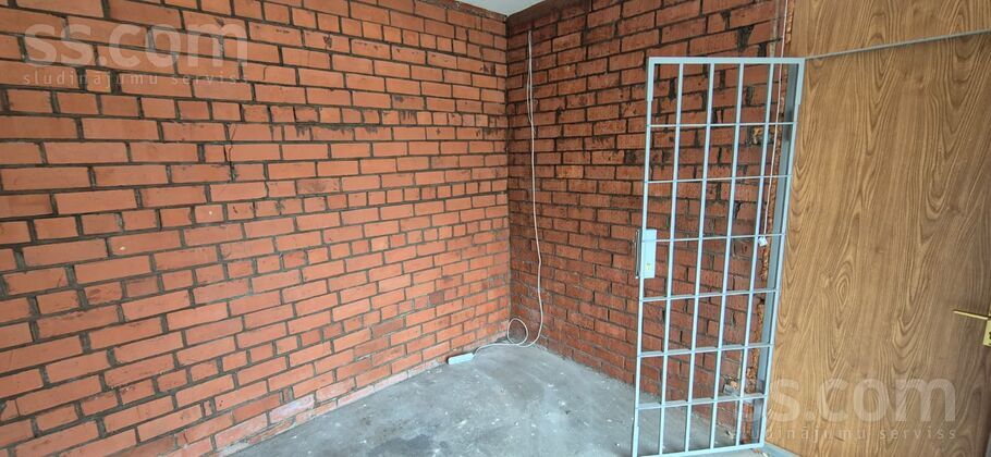 Raina 32, Ludza un raj., Ludza — dzivoklis