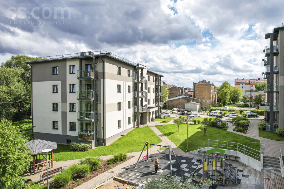 Sermuliņu 14, Rīga — dzivoklis