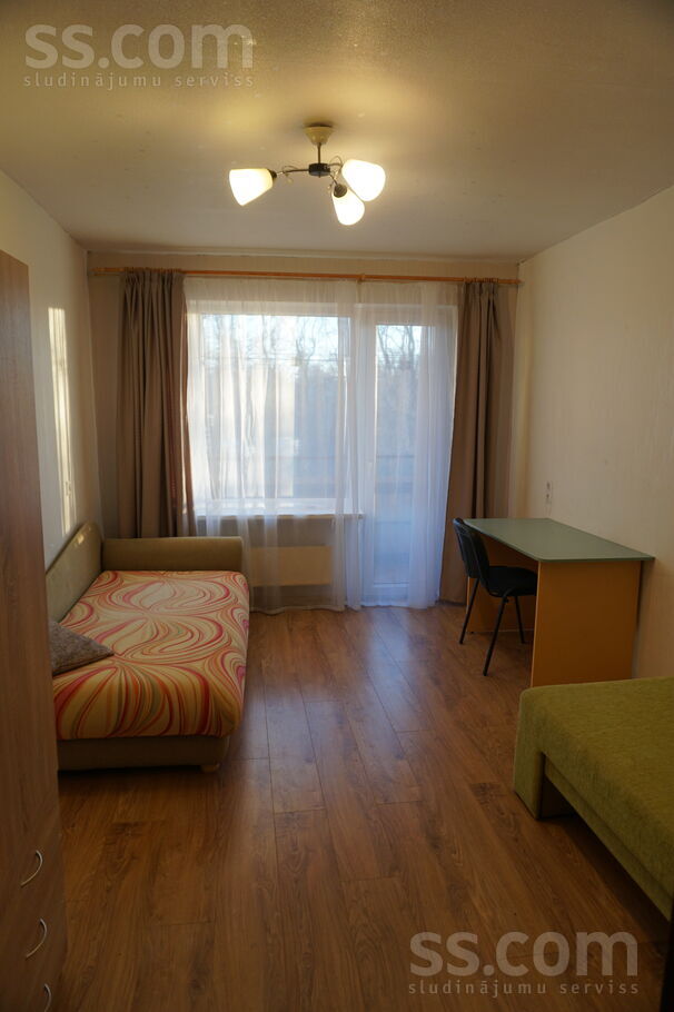 Dārza iela 2, Augšlīgatne, Cēsis un raj., Līgatnes pag. — dzivoklis