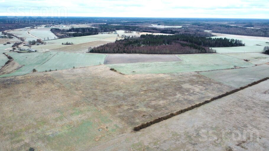 Lejas Bicāli, Limbaži un raj., Lēdurgas pag. — zeme