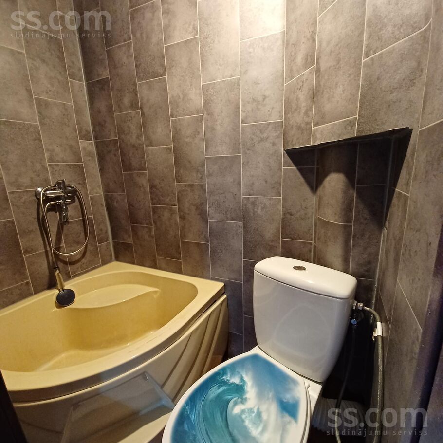 Kundziņsalas 7. šķ. l. 10, Rīga, Kundziņsala — telpa