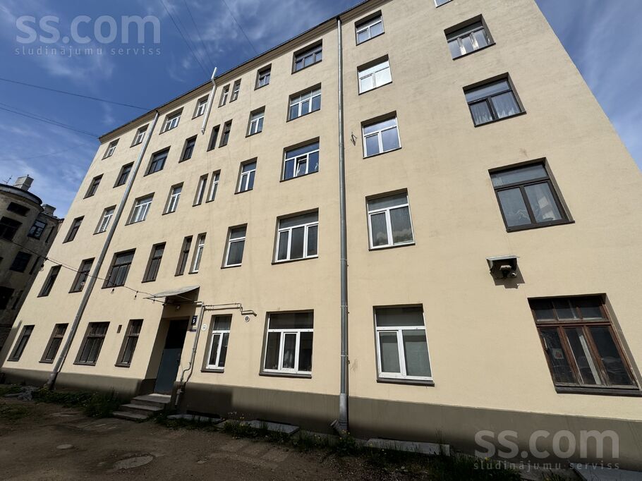 Dagdas 5, Rīga — dzivoklis