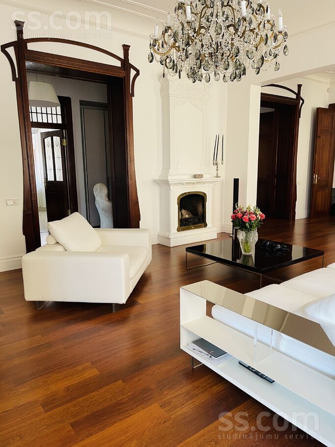 Brīvības 105, Rīga — dzivoklis