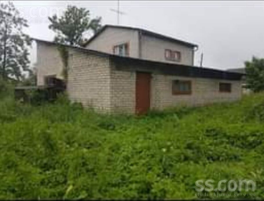 Brivības iela 8, Krāslava un raj., Dagda — maja