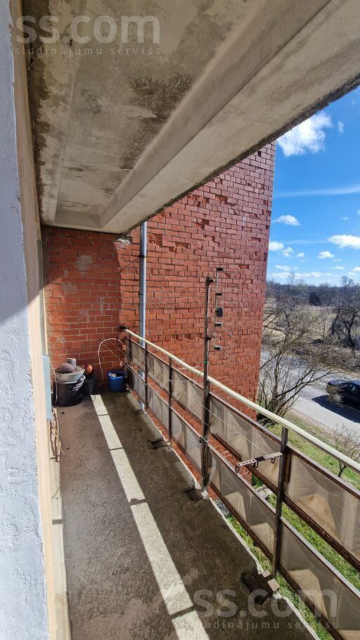 Rīgas 57, Valmiera un raj., Rūjiena — dzivoklis