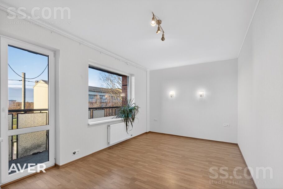 Imanta iela 9, Zilaiskalns, Valmiera un raj., Zilākalna pag. — dzivoklis