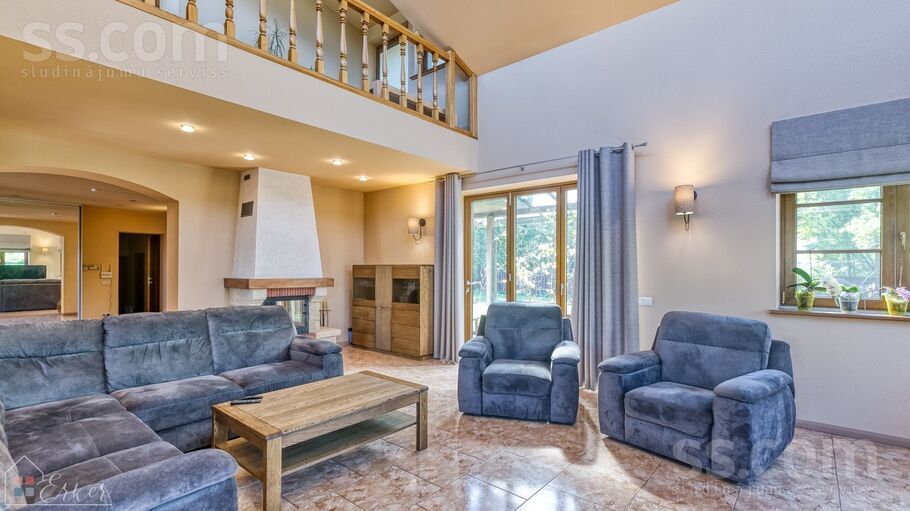 Vizuļu 28, Lapenieki, Rīgas rajons, Ķekavas pag. — maja