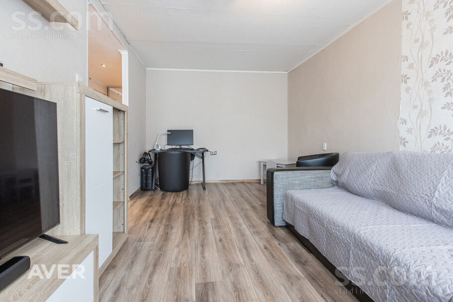 Asteru 4, Jelgava un raj., Jelgava — dzivoklis