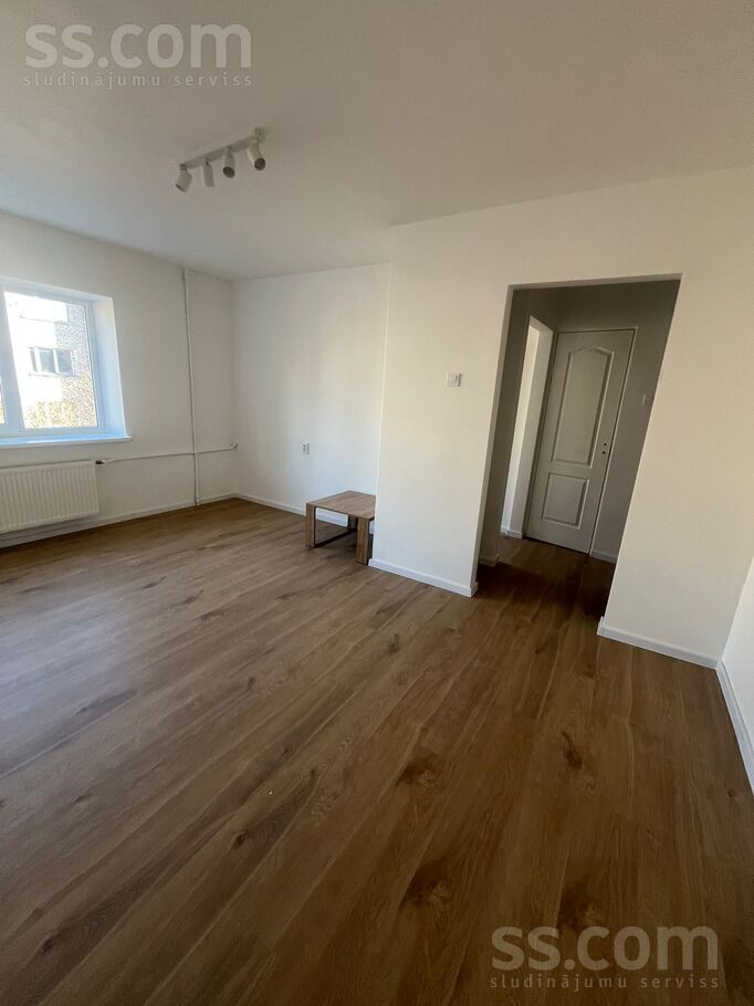 Liepajas 1, Liepāja un raj., Priekule — dzivoklis