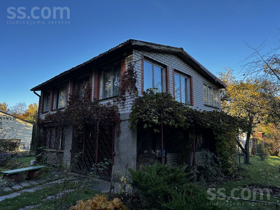 Roze 78, Roze, Rīgas rajons, Saulkrastu l. t. — maja