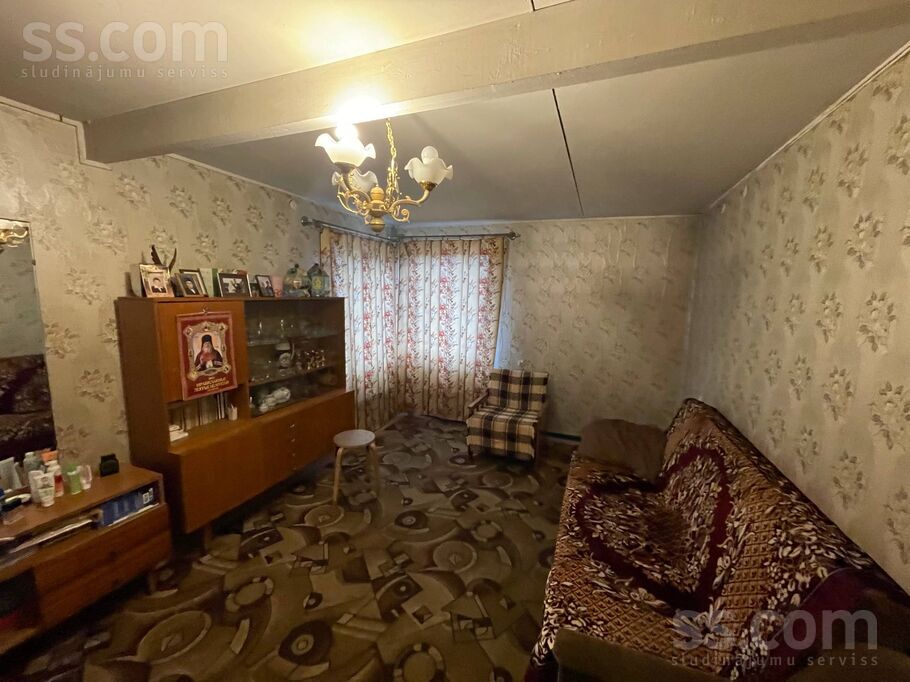 Bumbieru iela 6, Lauderi, Ludza un raj., Lauderu pag. — maja