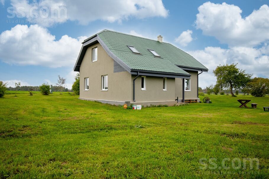 Vecpēteri, Rīgas rajons, Sigulda — maja