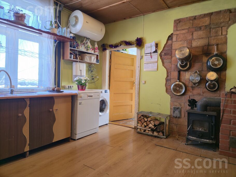 Lienes iela, Madona un raj., Madona — maja