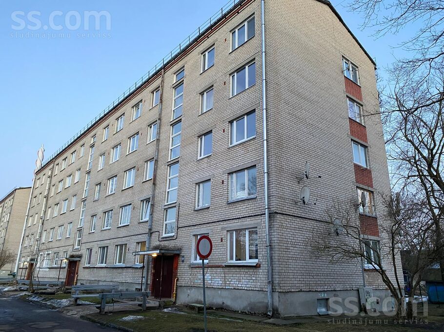 Dzirnavu 39, Jūrmala — dzivoklis