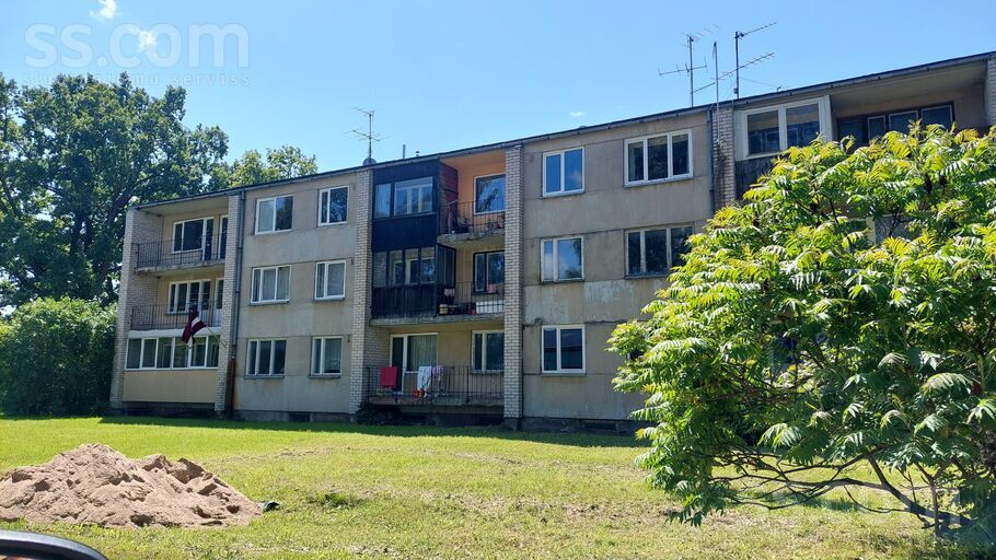 Tālītes 16, Jaunrauna, Cēsis un raj., Priekuļu pag. — dzivoklis