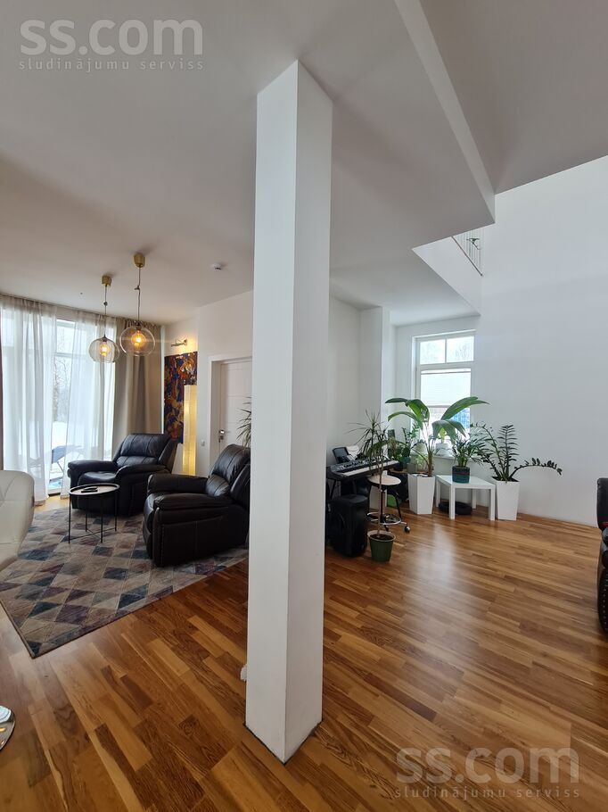 Starzdu 6, Mārupe, Rīgas rajons, Mārupes pag. — maja