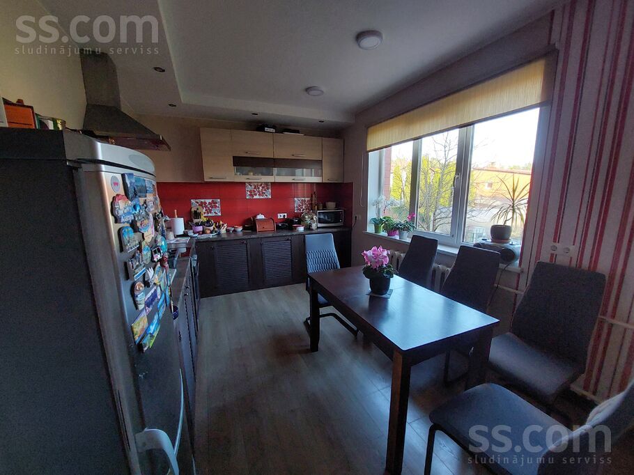 Pilātu iela 24, Valmiera un raj., Valmiera — maja