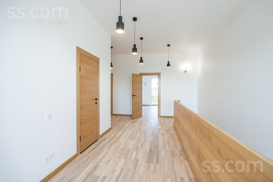 Rītausmas iela 1, Mārupe, Rīgas rajons, Mārupes pag. — maja