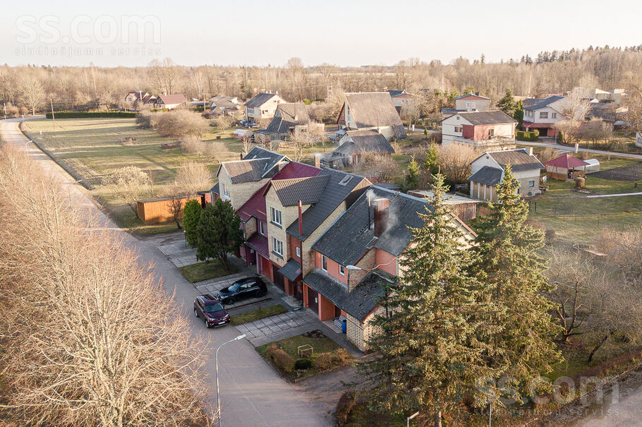 Burtnieku 8 3, Nīgrande, Saldus un raj., Nīgrandes pag. — dzivoklis