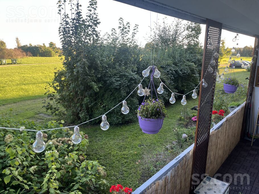 Zelmeņu iela 1, Lestene, Tukums un raj., Lestenes pag. — dzivoklis