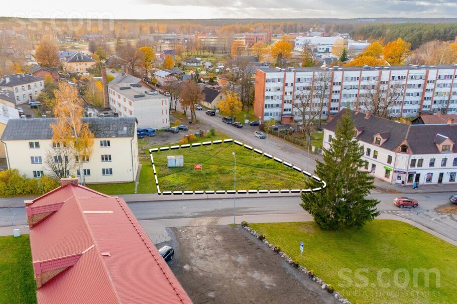 Stacijas iela 46, Valmiera un raj., Valmiera — zeme