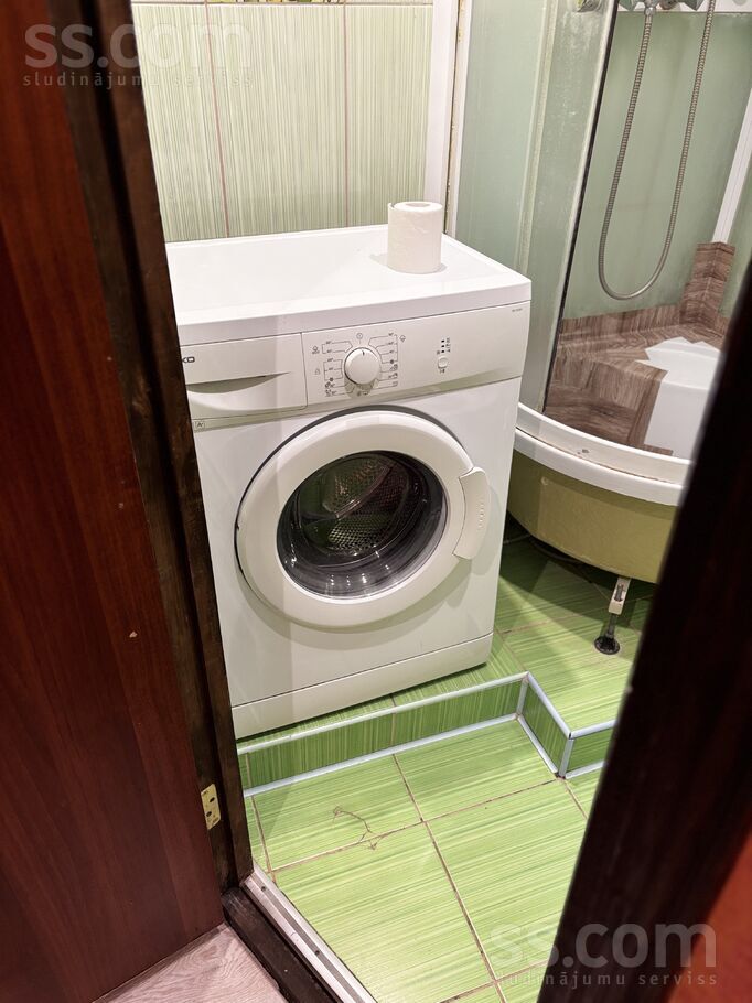 Helēnas liela 28, Alūksne un raj., Alūksne — dzivoklis