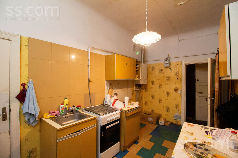 Kadiķu 3, Rīga — dzivoklis