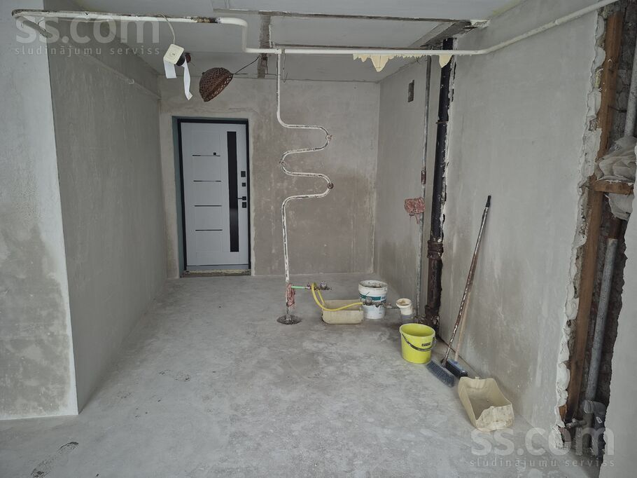 Raipoles 4, Daugavpils un raj., Daugavpils — dzivoklis