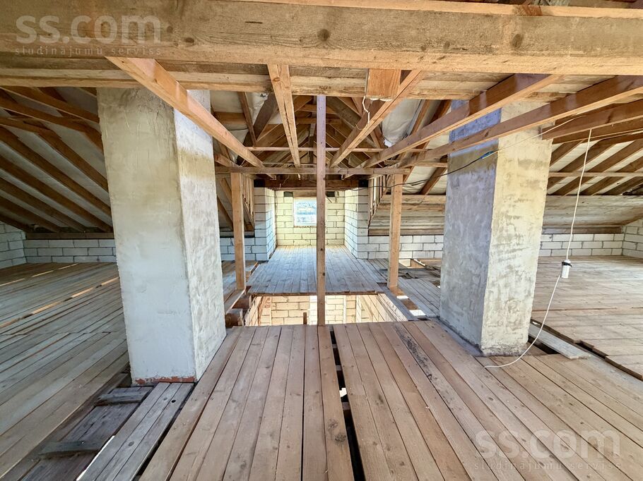 Troļļi, Inčukalns, Rīgas rajons, Inčukalna nov. — maja