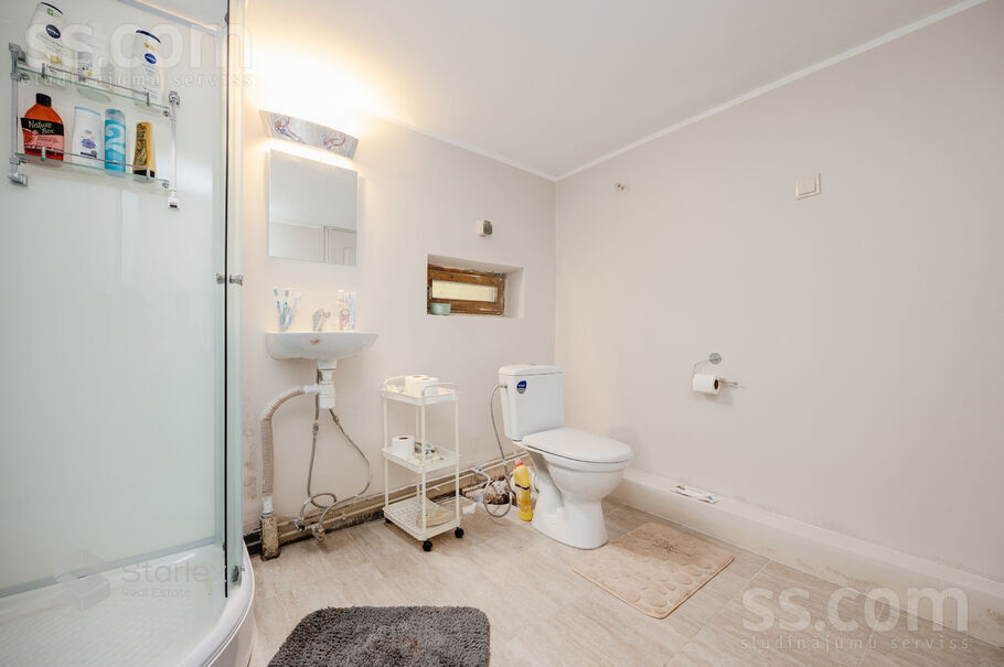 Aļņu iela 24, Liepaine, Rīgas rajons, Saulkrastu l. t. — maja