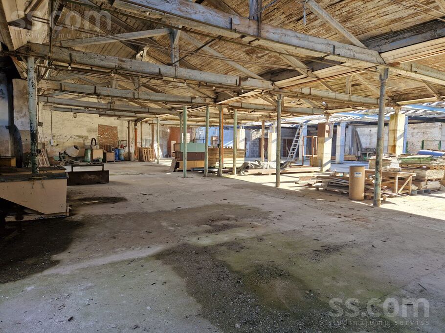 Baltā 3, Rīga, Iļģuciems — telpa