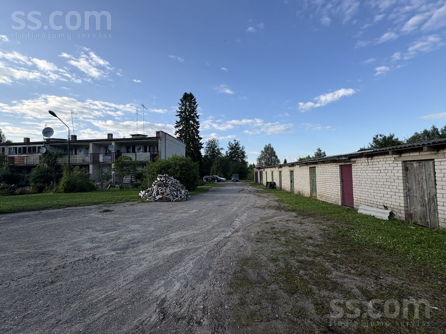 Raiņa iela 36, Vaiņode, Liepāja un raj., Vaiņodes pag. — dzivoklis