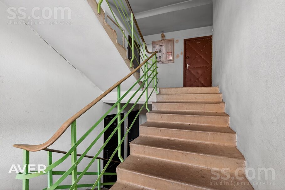 Imanta iela 9, Zilaiskalns, Valmiera un raj., Zilākalna pag. — dzivoklis