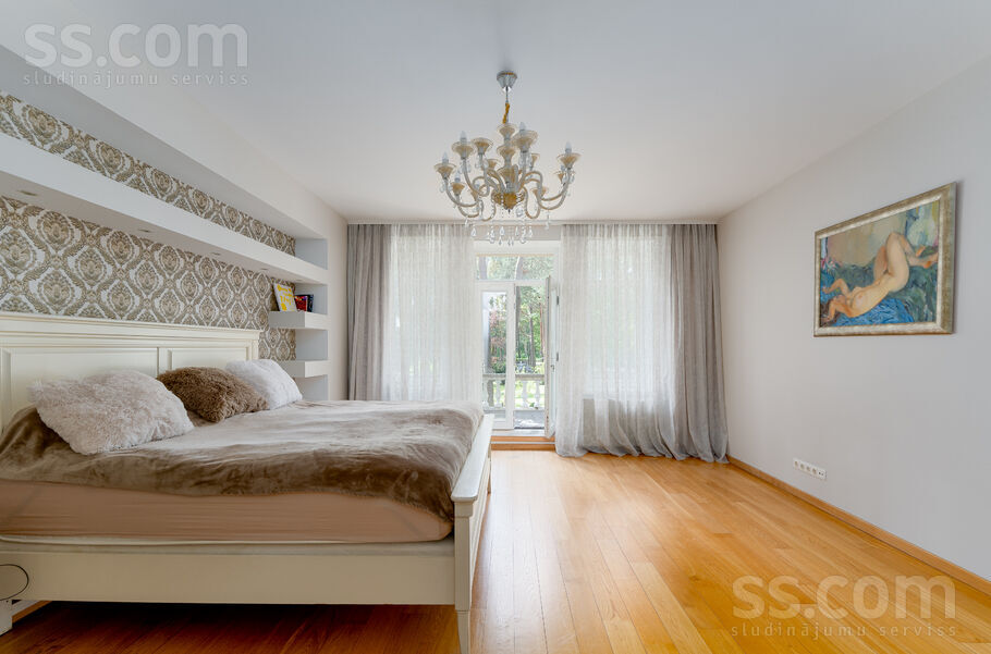 Poruka, Rīga — maja