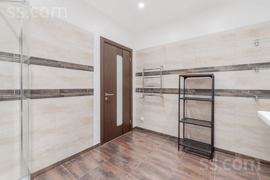 Amatas iela 1, Jūrmala — dzivoklis