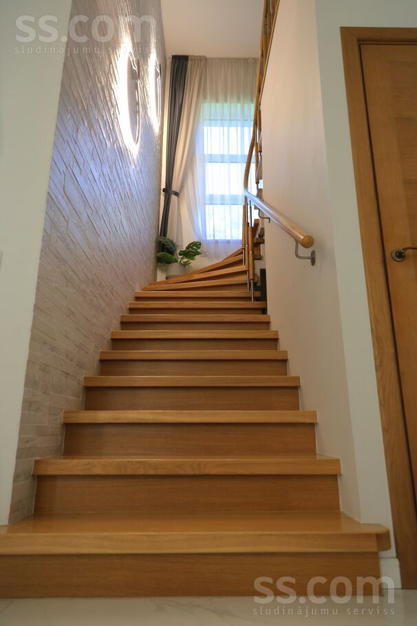 Alejas 15, Mežāres, Rīgas rajons, Babītes pag. — maja