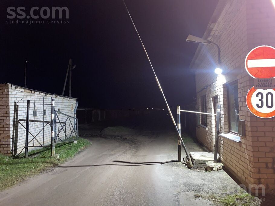 Berzu 22, Bauska un raj., Bauska — telpa