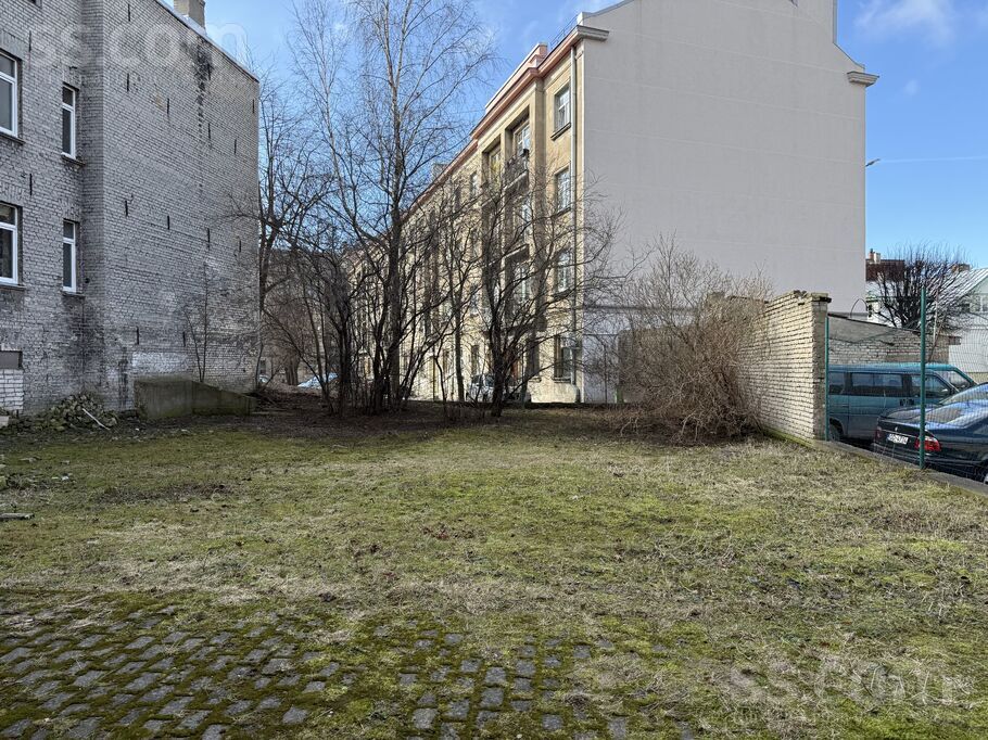 Fr. Brīvzemnieka 34, Liepāja un raj., Liepāja — maja