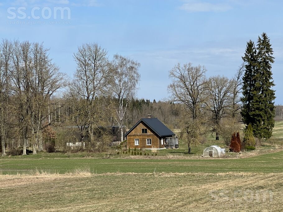 Viesturi, Iecava, Bauska un raj., Iecavas nov. — maja