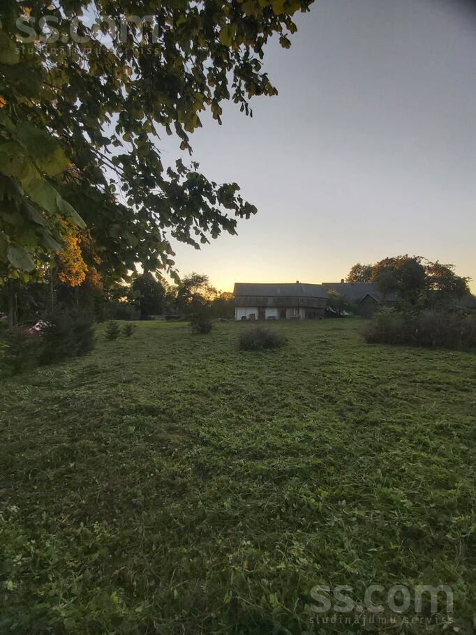 Ievas, Kabile, Kuldīga un raj., Kabiles pag. — zeme