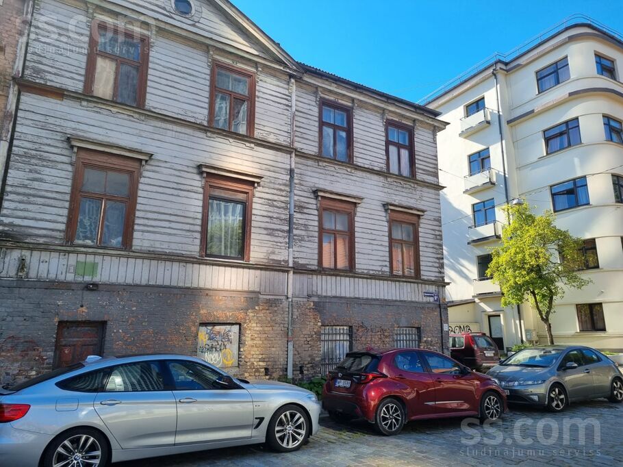 Daugavgrīvas, Rīga — maja