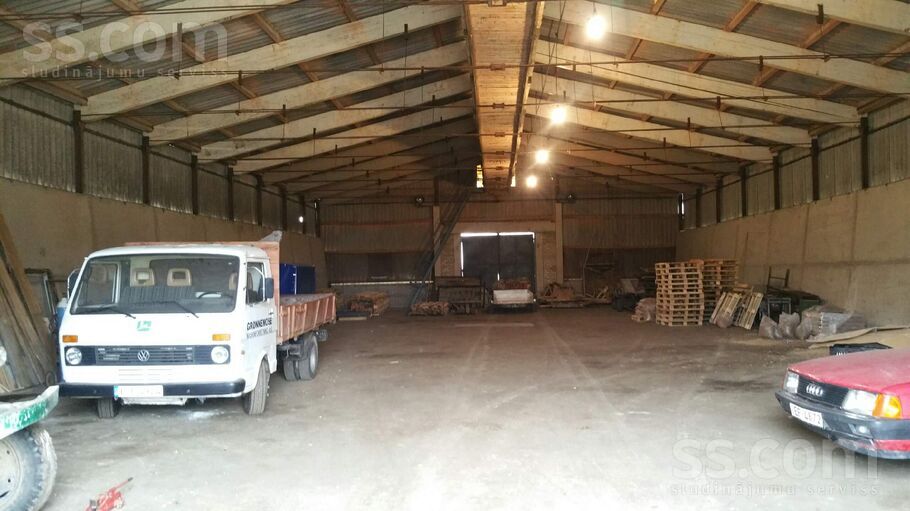 P11, Limbaži un raj., Limbaži — telpa