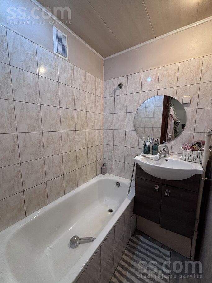 Lokomotīves 64, Rīga — dzivoklis