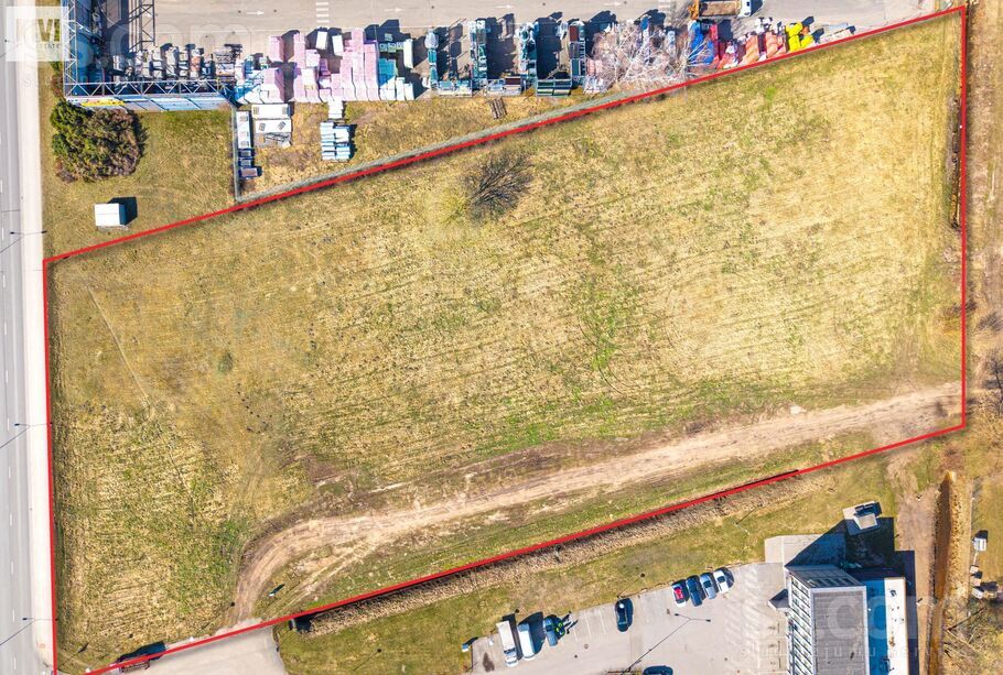 Ulmaņa g. b/n, Rīga — zeme