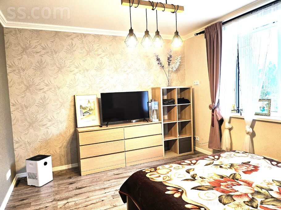 Audriņu iela 10, Pārolaine, Rīgas rajons, Olaines pag. — maja