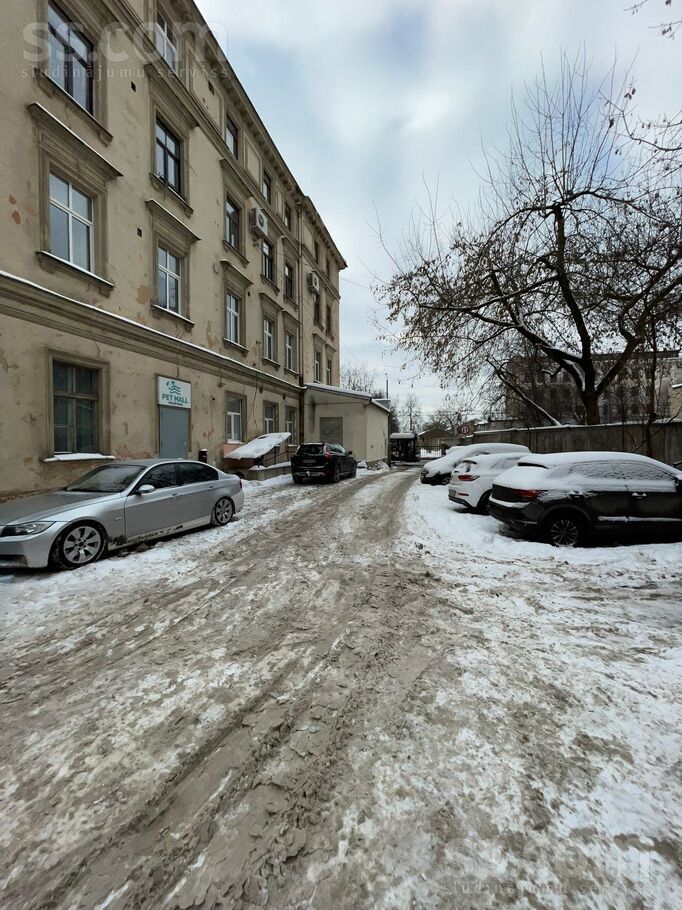 Gogoļa 8, Rīga, Latgales priekšpilsēta — telpa